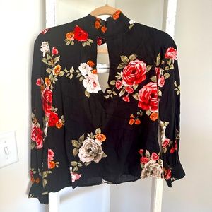 Olivaceous floral blouse!